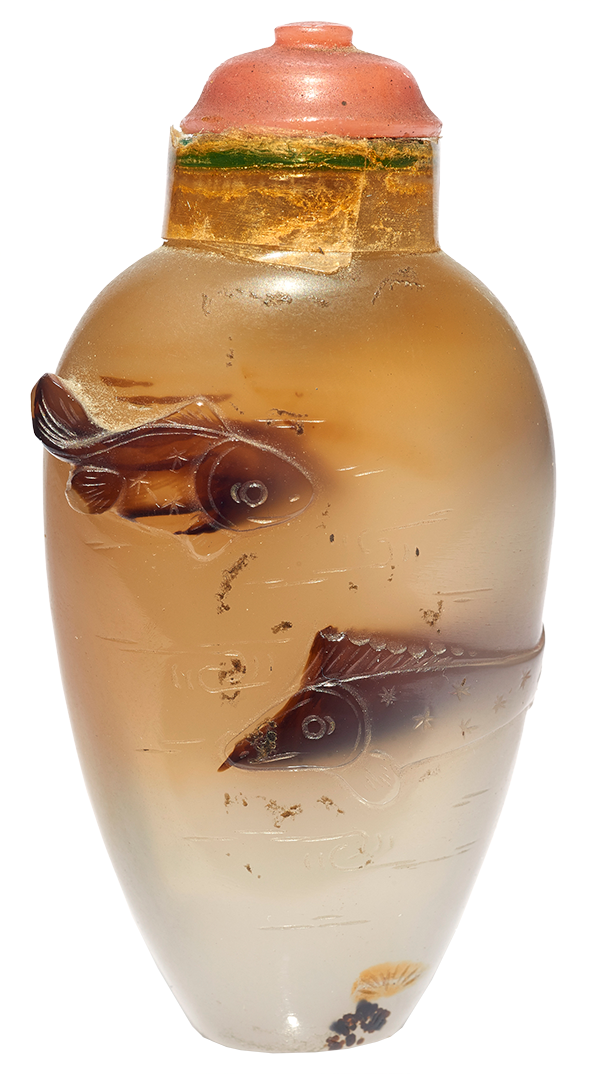 Chinese shadow agate snuff bottle. Provenance: from San Francisco collection formed over five decades.Estimate: $400–$600.