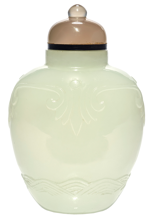 Chinese white jade snuff bottle. Provenance: Berkeley estate.Estimate: $2,000–$4,000.