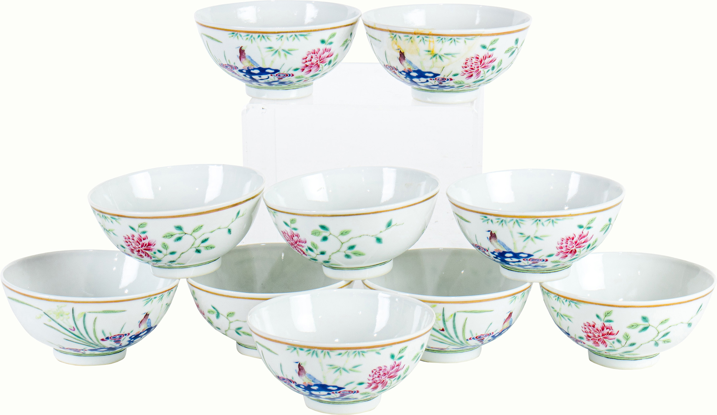 (lot of 10) Chinese famille rose bowls.Sold: $39,300