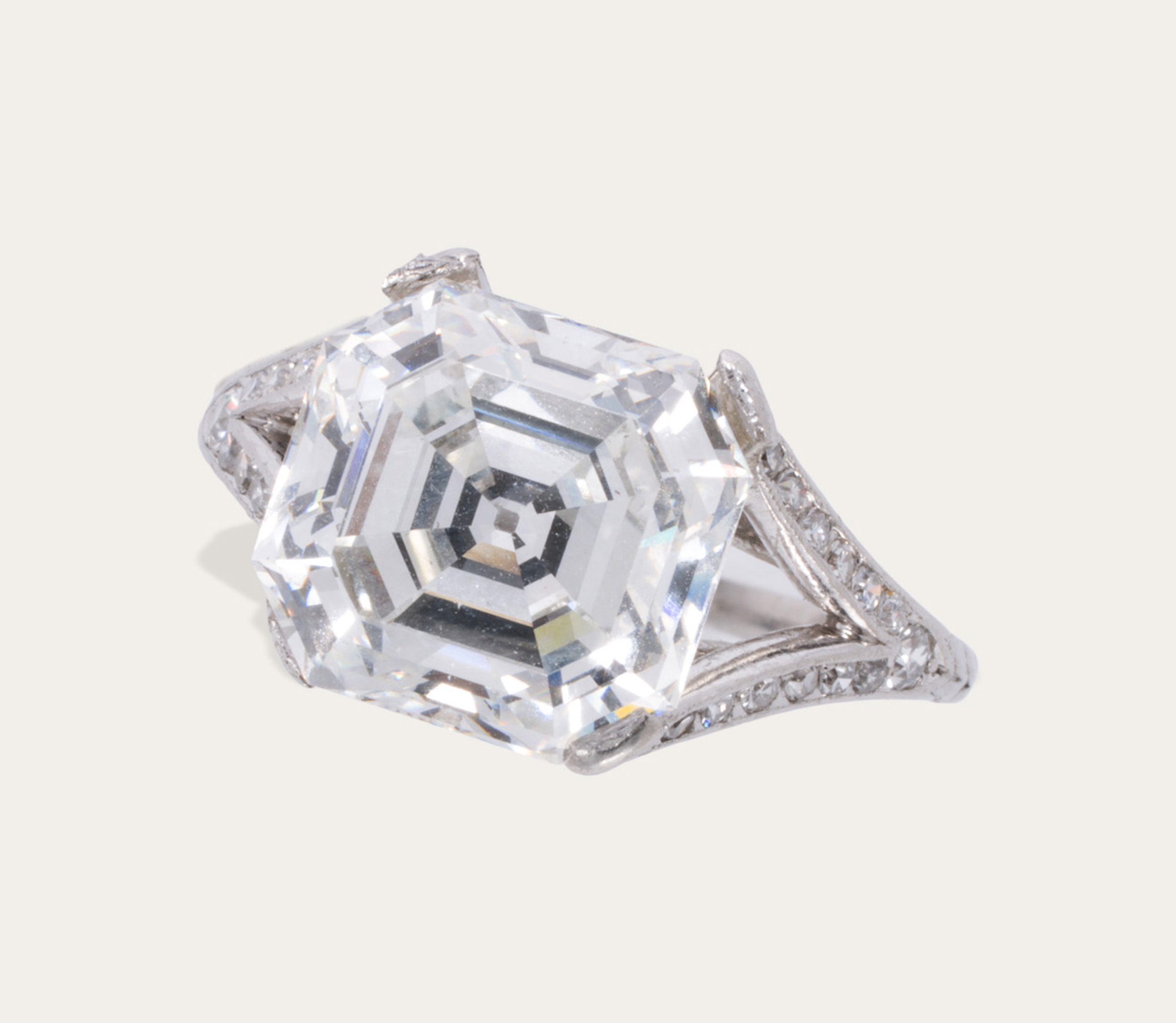 An Art-Deco F, VS2 diamond and platinum ring. Sold: $75,600
