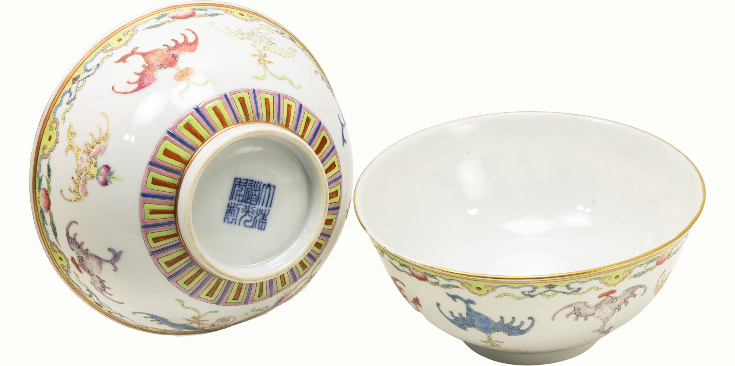 A pair of Chinese famille rose ‘bats’ bowls. Daoguang marks and of the period. Estimate: $5,000–$7,000