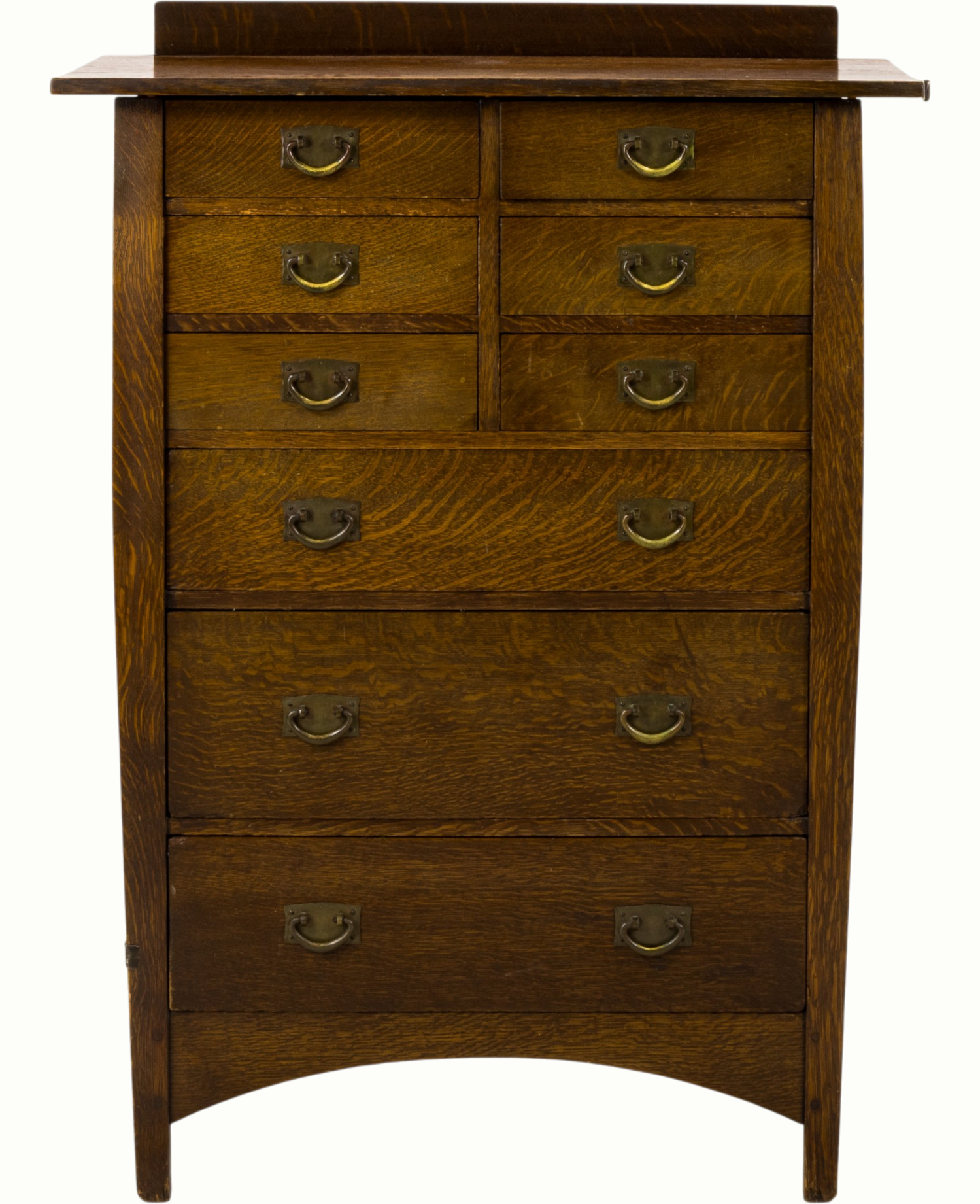 A Gustav Stickley nine-drawer chest. Provenance: Isak Lindenauer, San Francisco Estimate: $2,000–$5,000